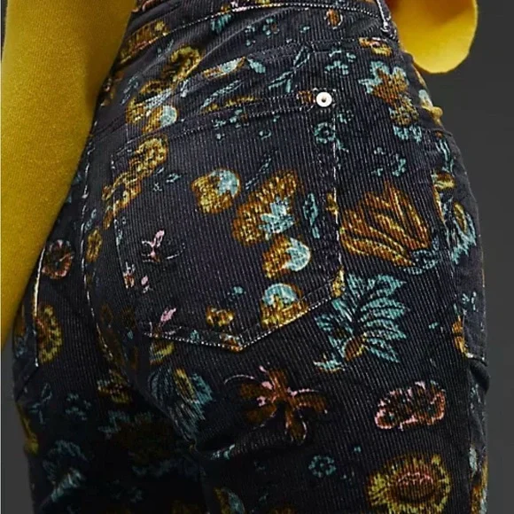Pilcro The Icon Floral Corduroy Pants . Size 26 - Picture 3 of 8